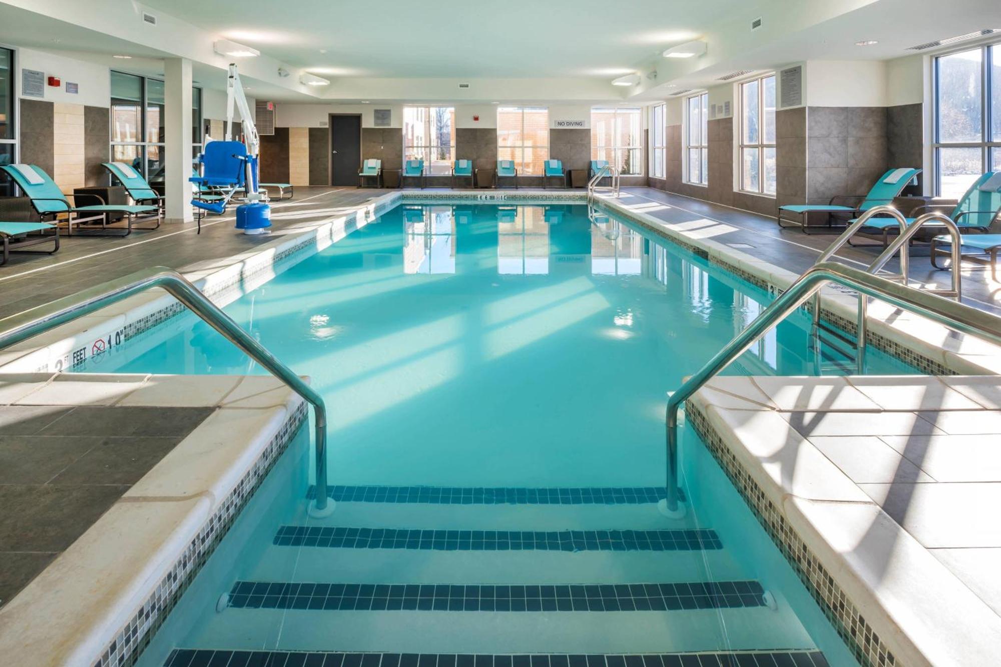 Springhill Suites By Marriott Fishkill Ngoại thất bức ảnh