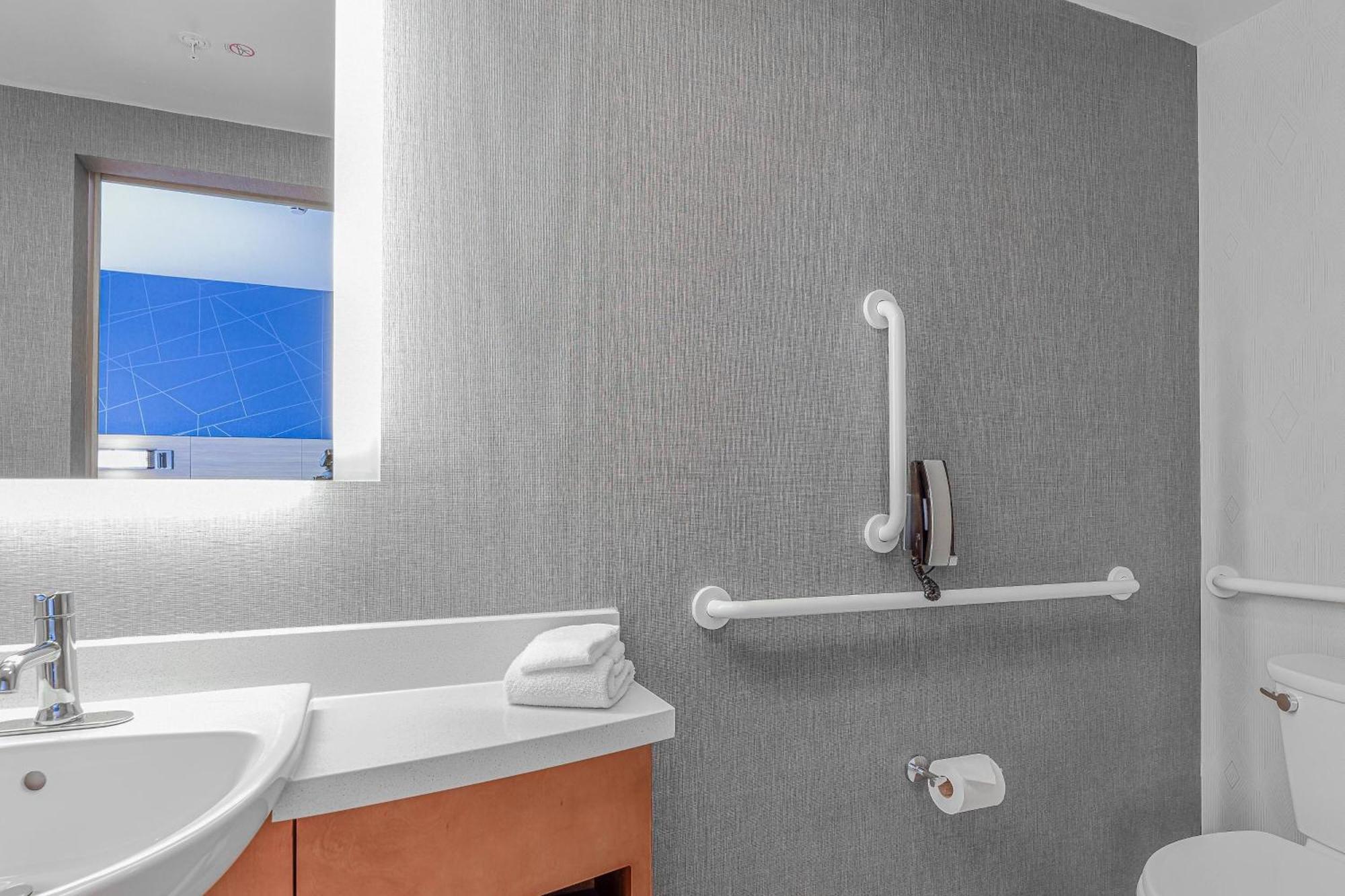 Springhill Suites By Marriott Fishkill Ngoại thất bức ảnh