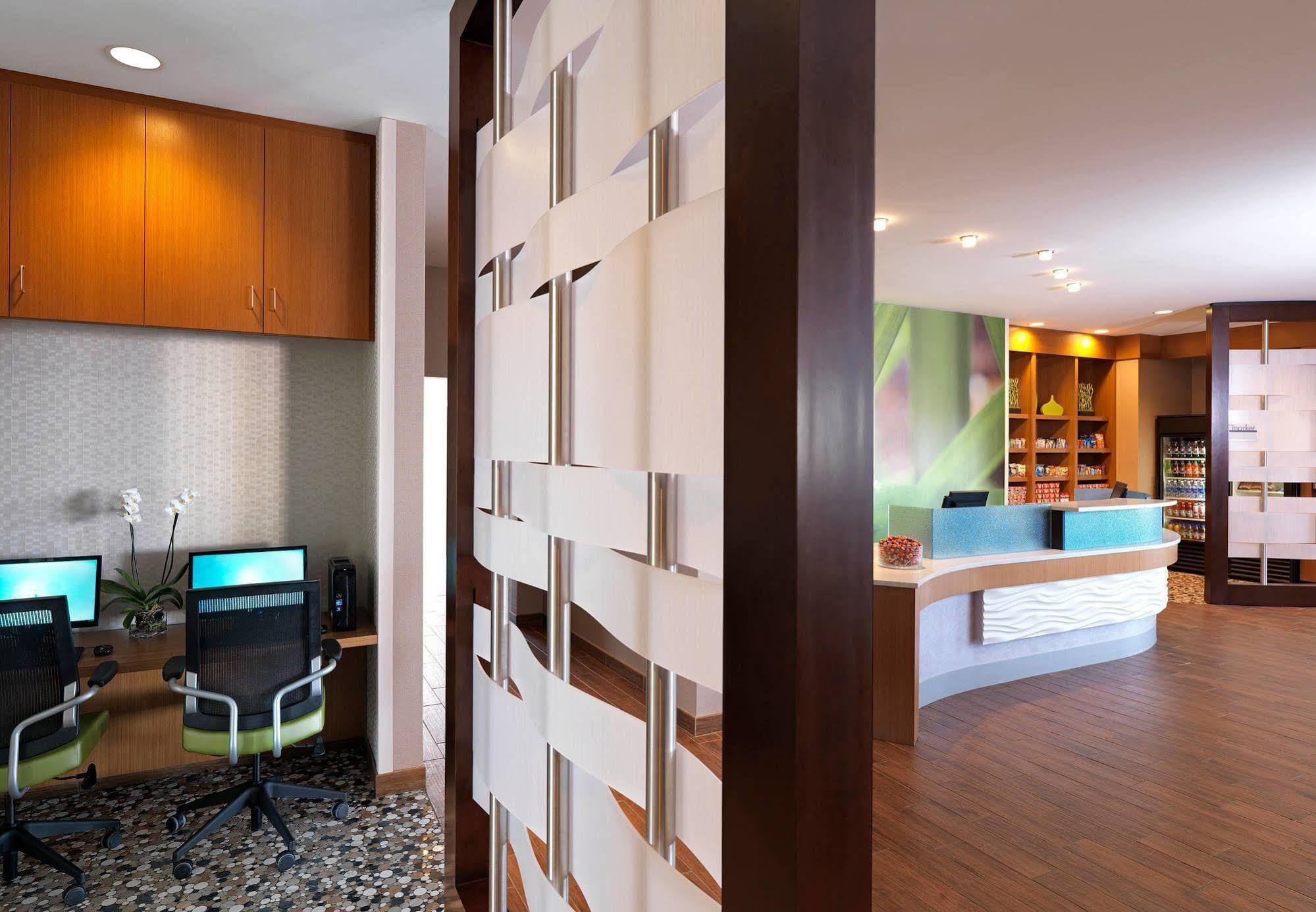 Springhill Suites By Marriott Fishkill Ngoại thất bức ảnh